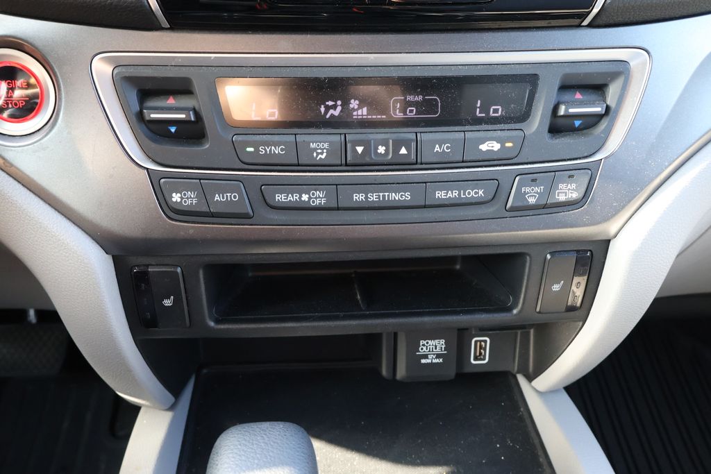 Thumbnail: 2019 Honda Pilot - 27