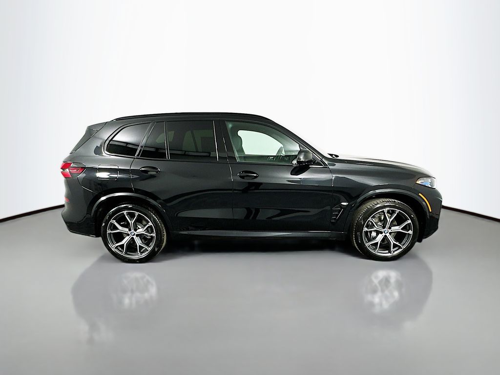 Thumbnail: 2026 BMW X5 - 4