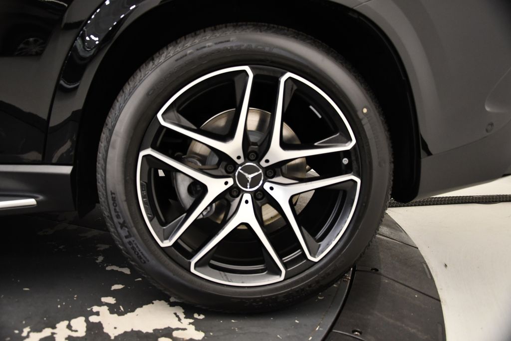 Thumbnail: 2025 Mercedes-Benz GLE - 14