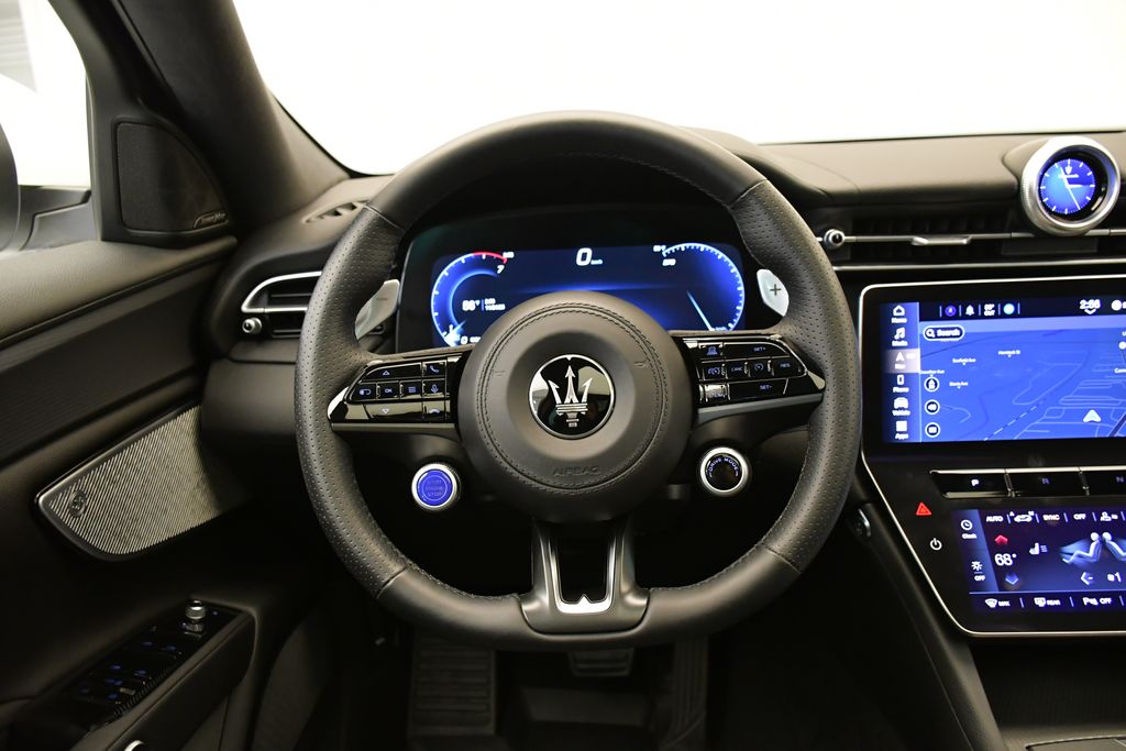 Thumbnail: 2024 Maserati Grecale - 20