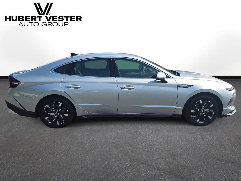 Used 2025 Hyundai Sonata Sedan