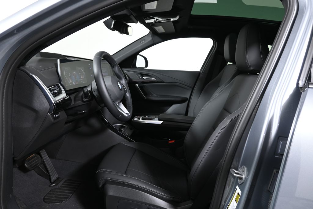 Thumbnail: 2026 BMW X2 - 3