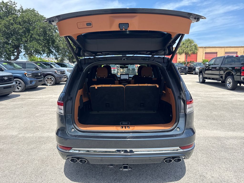 Used 2020 Blue Lincoln Black Label image 30