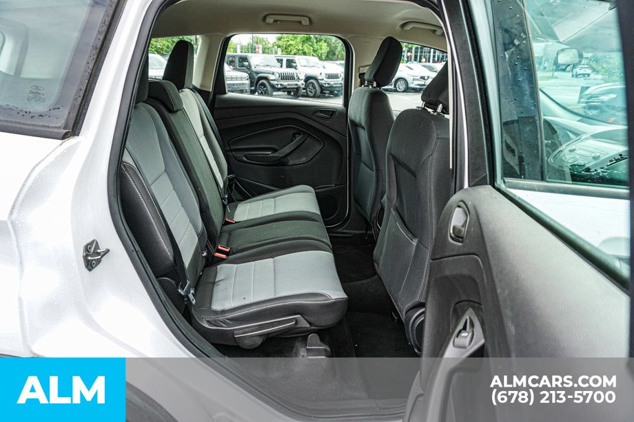 Used 2019 White Ford S image 22