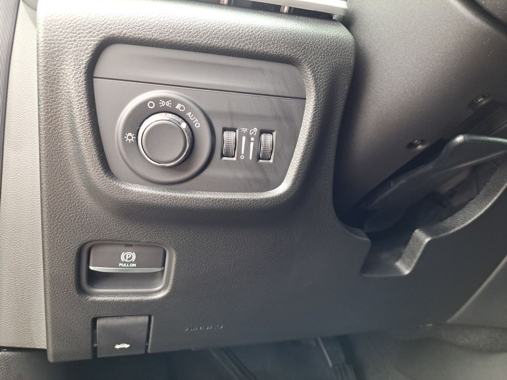 New Car 2025 Jeep Grand Cherokee  Altitude X For Sale Under $40,000 In Austin, Texas