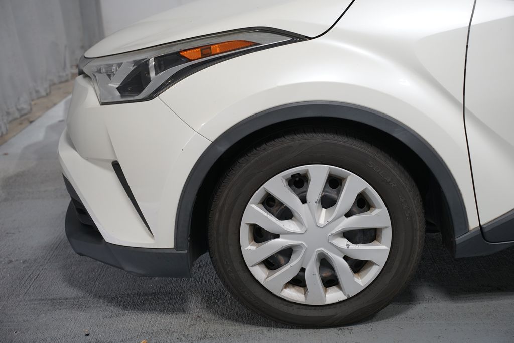 Thumbnail: 2019 Toyota C-HR - 5