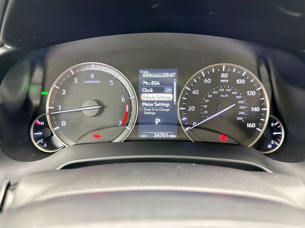 Thumbnail: 2022 Lexus RX - 32