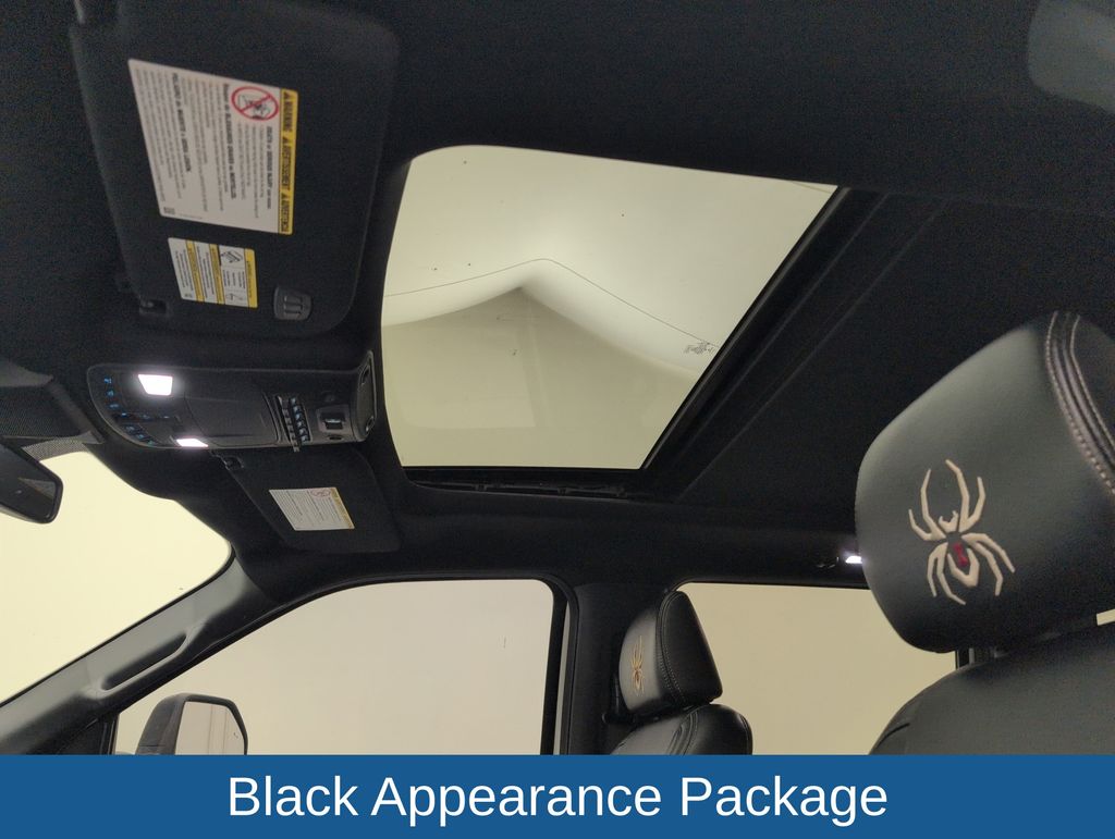 Used 2022 White Ford Lariat image 8