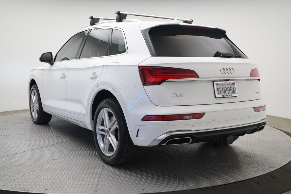 Thumbnail: 2023 Audi Q5 - 3