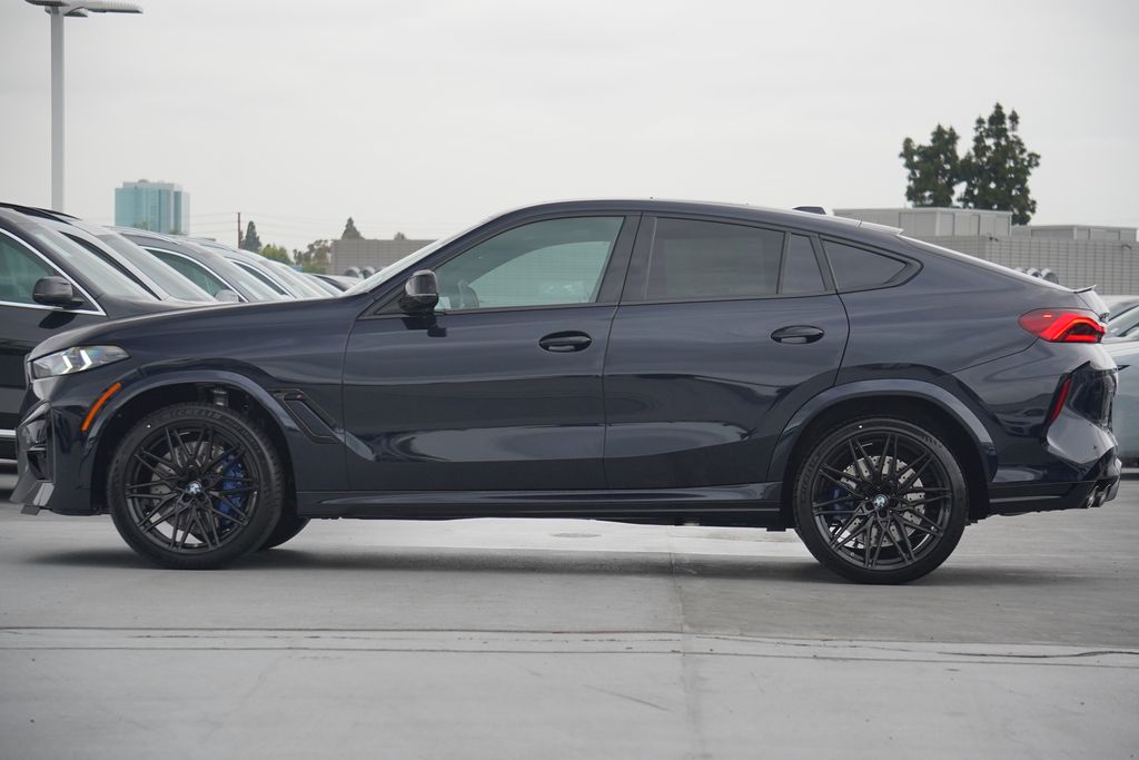 2025 BMW X6 M 4