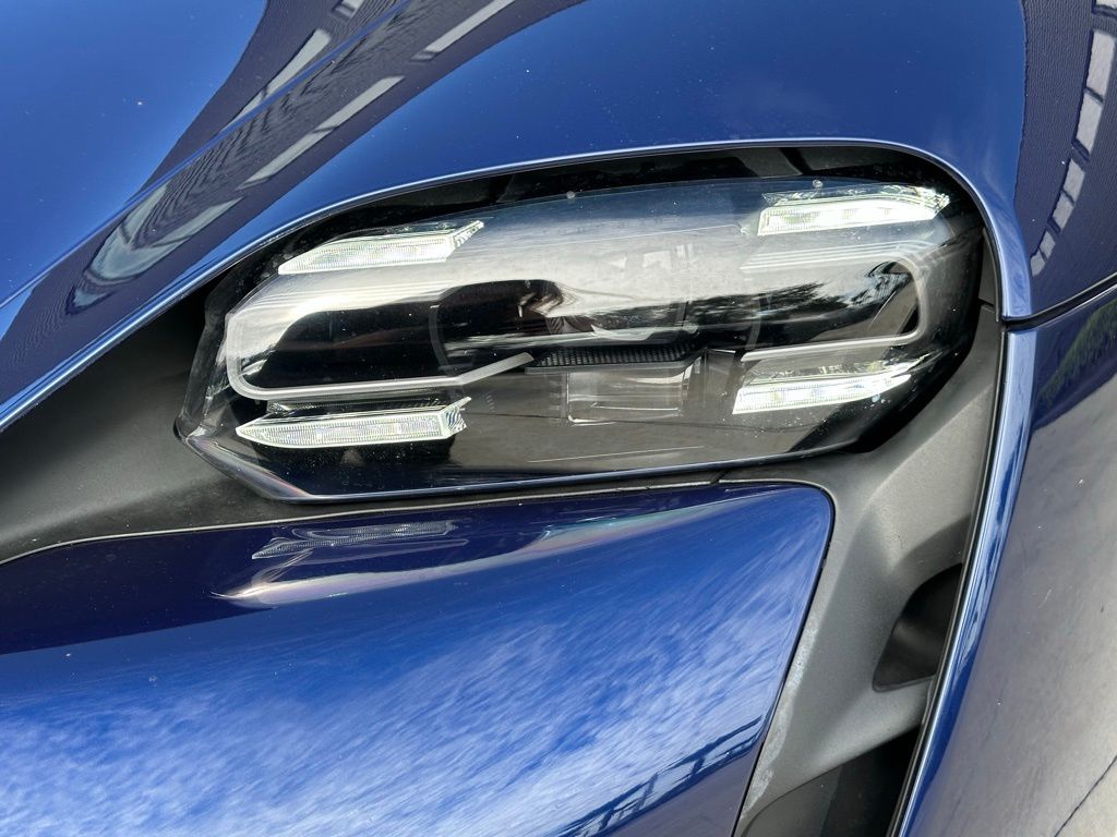 Thumbnail: 2024 Porsche Taycan - 13