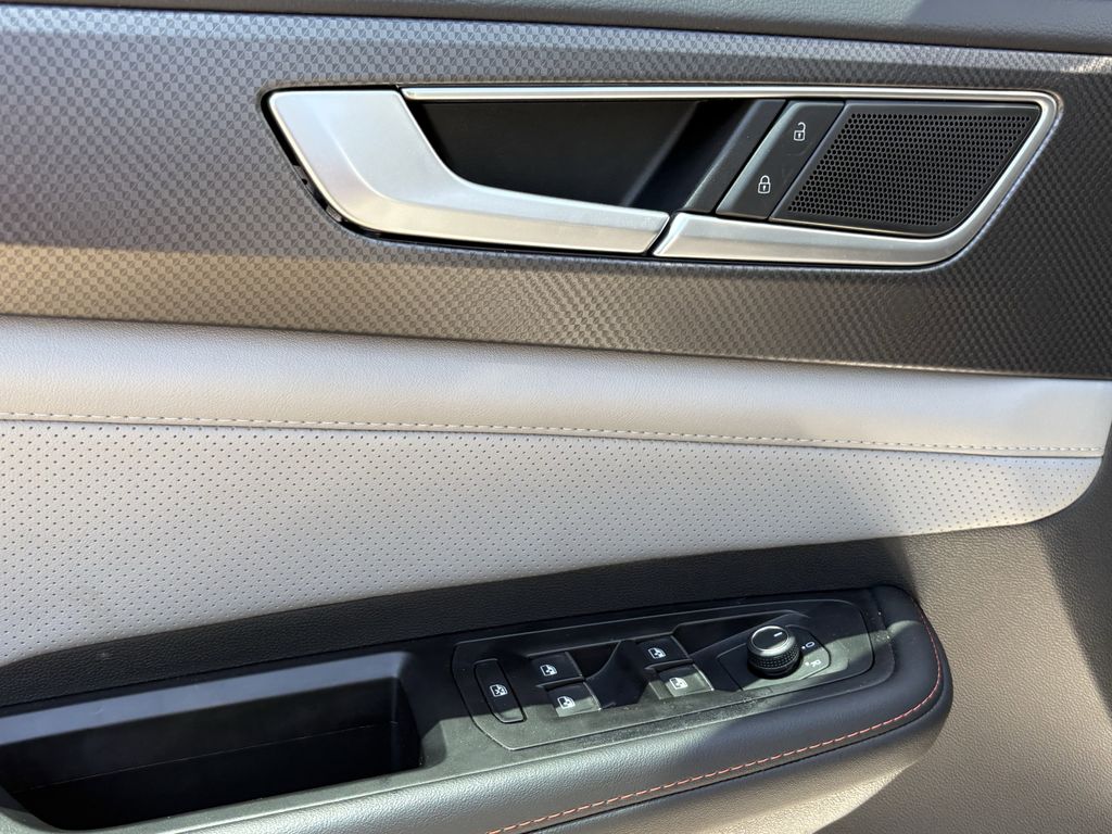 2024 Volkswagen Atlas 2.0T Peak Edition SEL White at DeMontrond Gulf Freeway