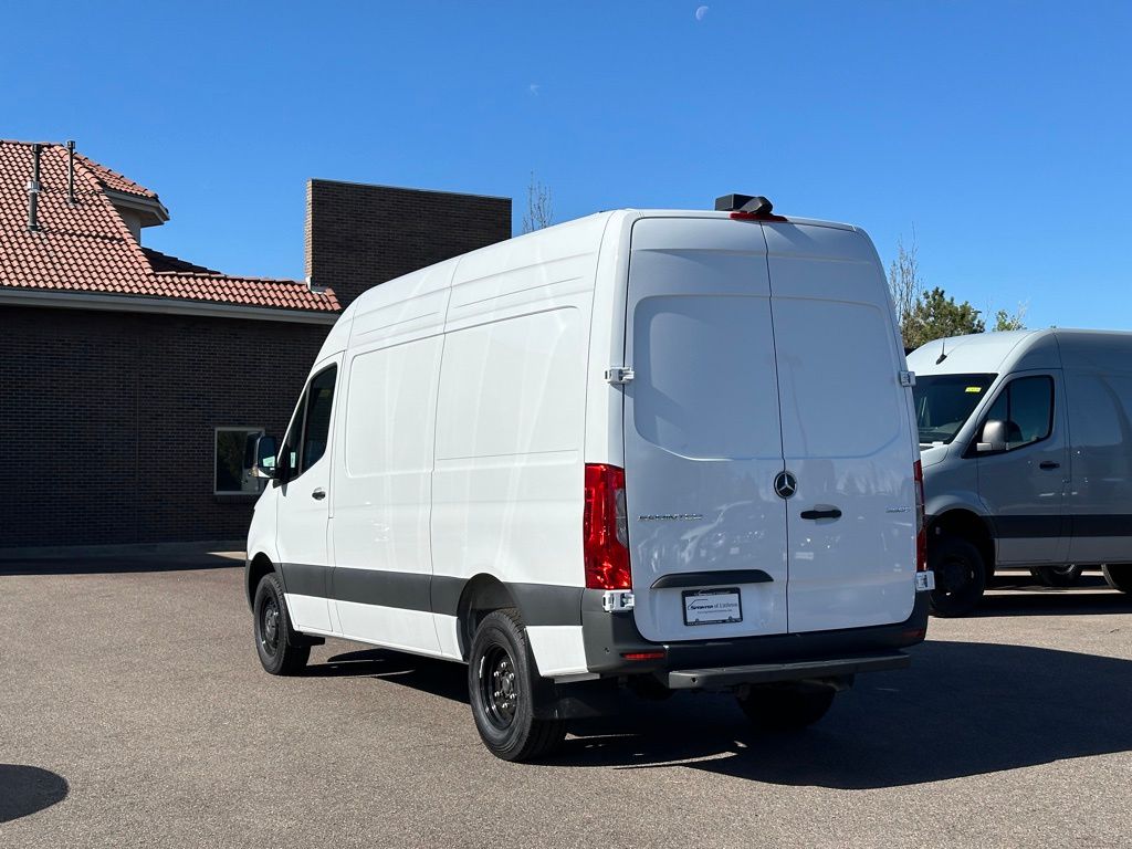 2024 Mercedes-Benz Sprinter 3500 Cargo 144 WB 3