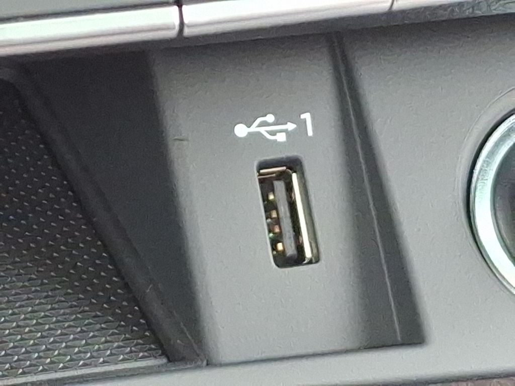2025 Audi Q5 Premium 27
