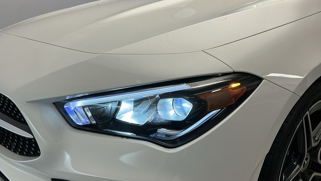 2022 Mercedes-Benz CLA 250 9