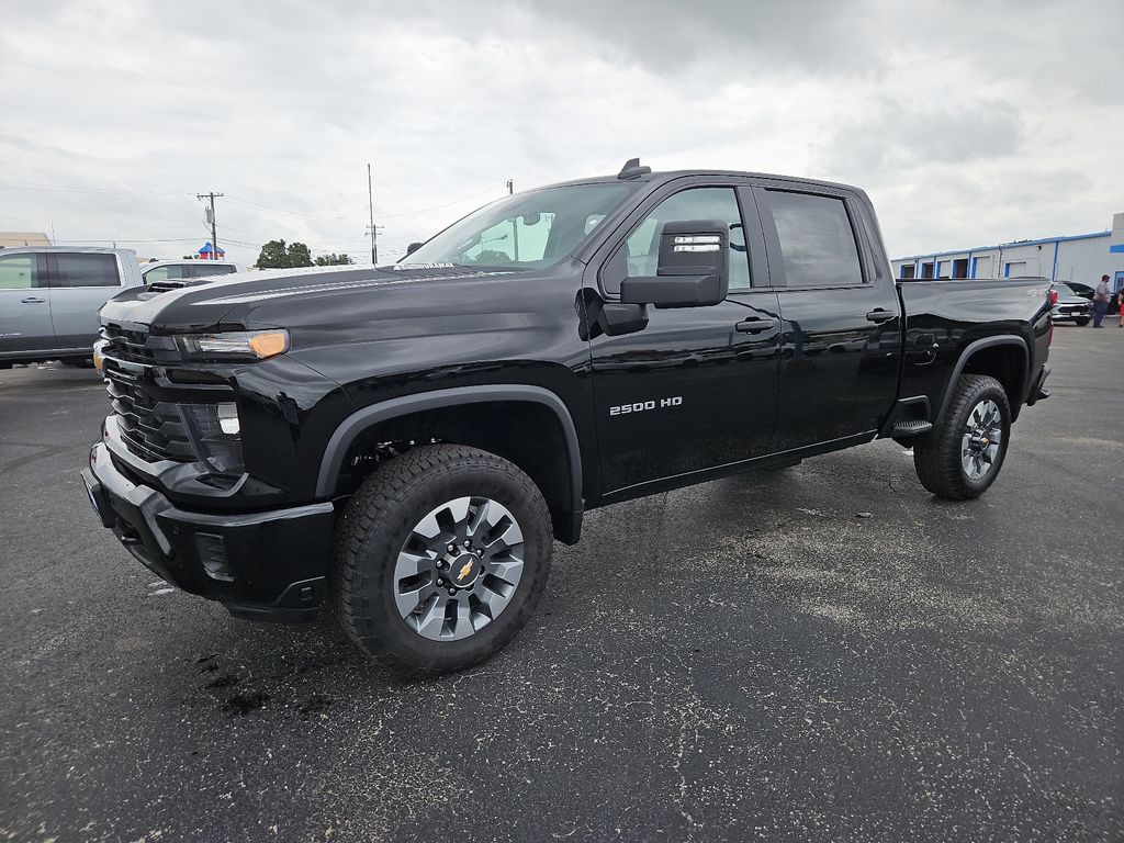 2025 Chevrolet Silverado 2500HD Custom Crew Cab 4WD