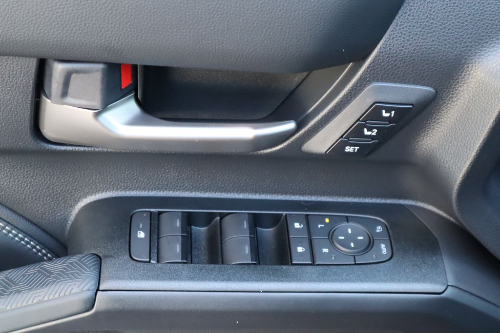 Thumbnail: 2026 Toyota 4Runner - 22