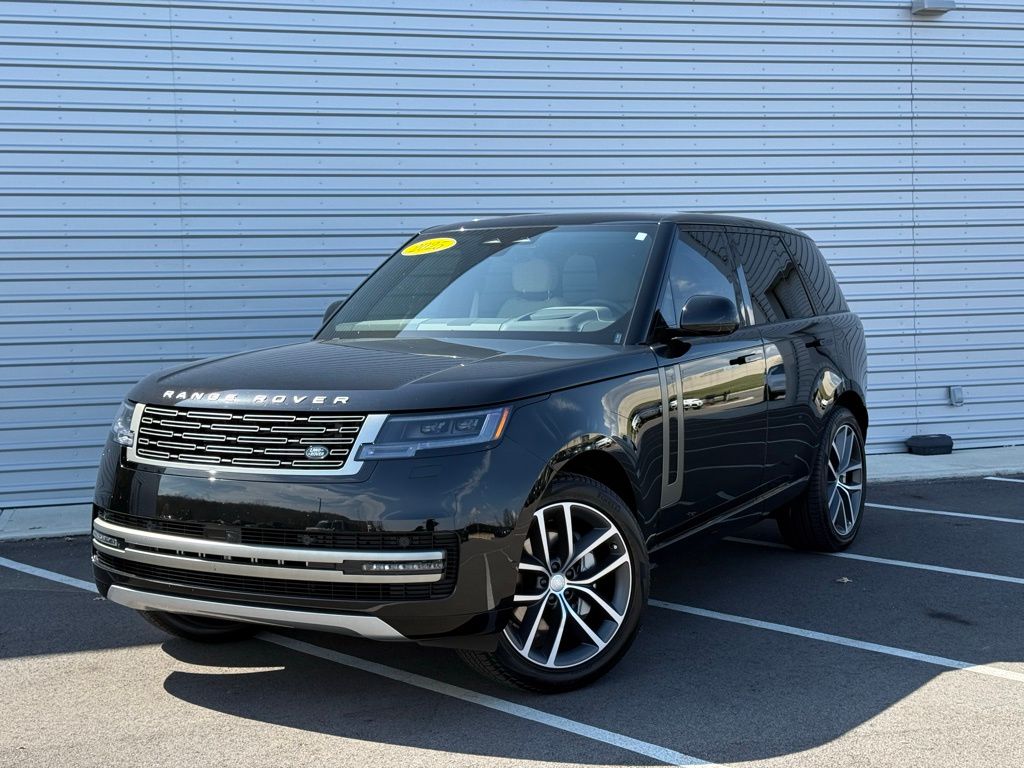 2025 Land Rover Range Rover P400 SE AWD