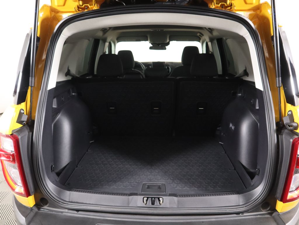 Thumbnail: 2023 Ford Bronco Sport - 28