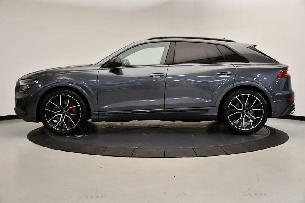Thumbnail: 2022 Audi SQ8 - 2