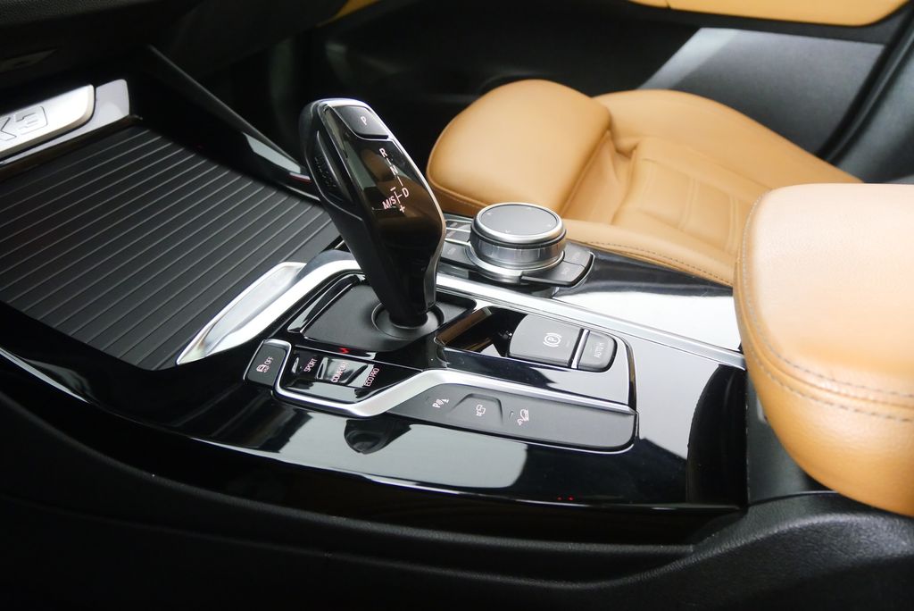 Thumbnail: 2021 BMW X3 - 27