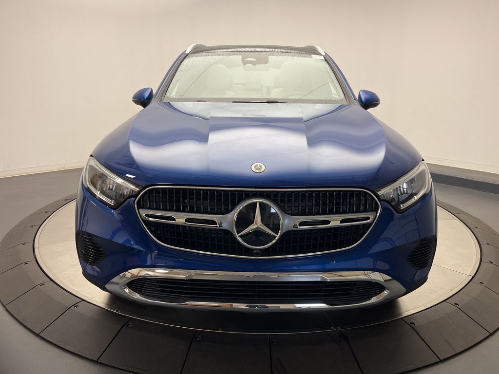 Thumbnail: 2026 Mercedes-Benz GLC - 2