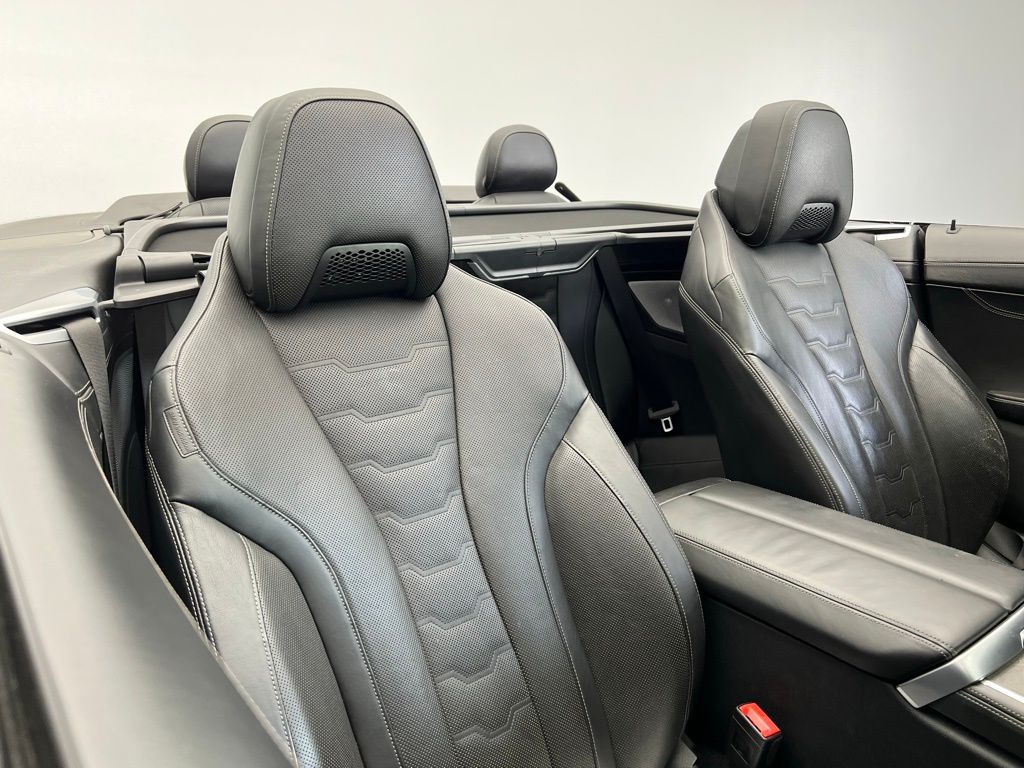 Thumbnail: 2019 BMW 8 Series - 12