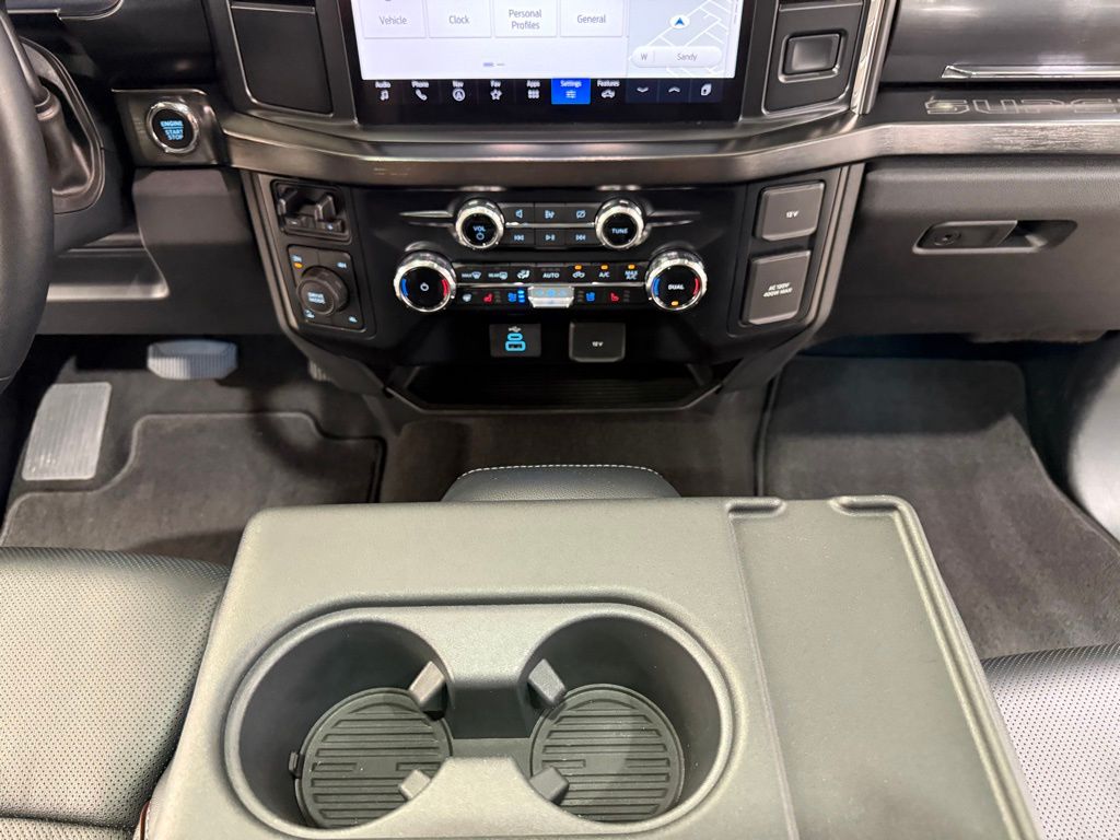 2024 Ford F-350SD Lariat