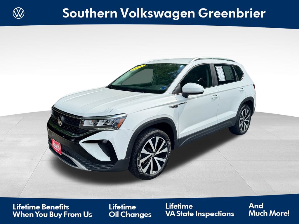 Pure White 2023 Volkswagen Taos SUV / Crossover Front-Wheel Drive 8-Speed Automatic