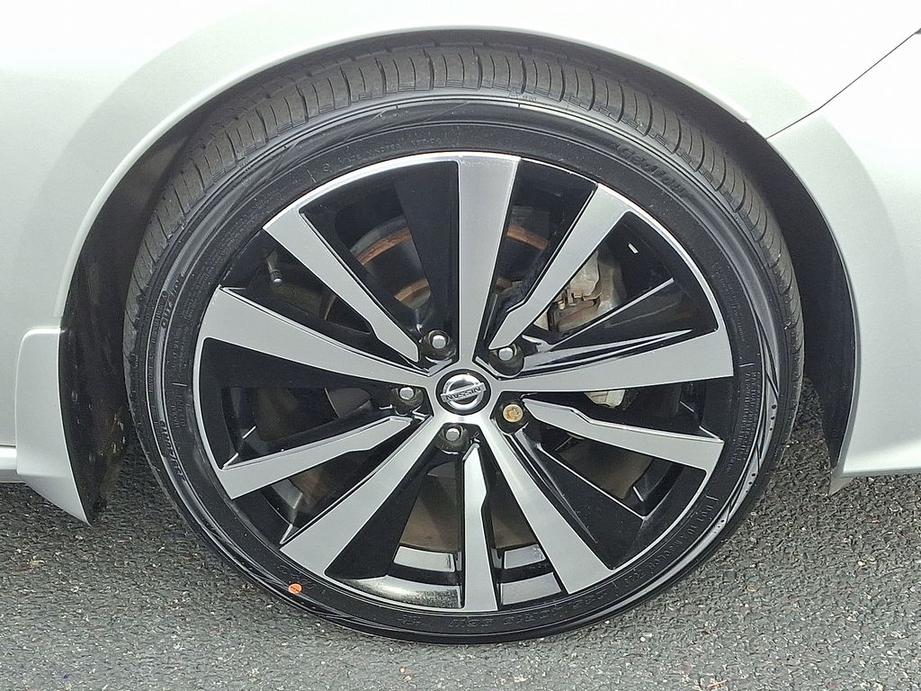 Thumbnail: 2020 Nissan Altima - 8