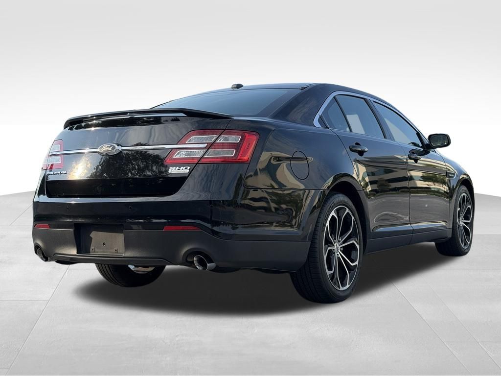 2018 Ford Taurus SHO