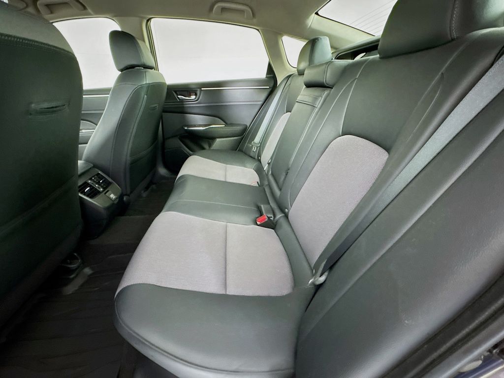 Used Car 2018 Honda Clarity Plug-in Hybrid  Base For Sale Under $25,000 In Austin, Texas