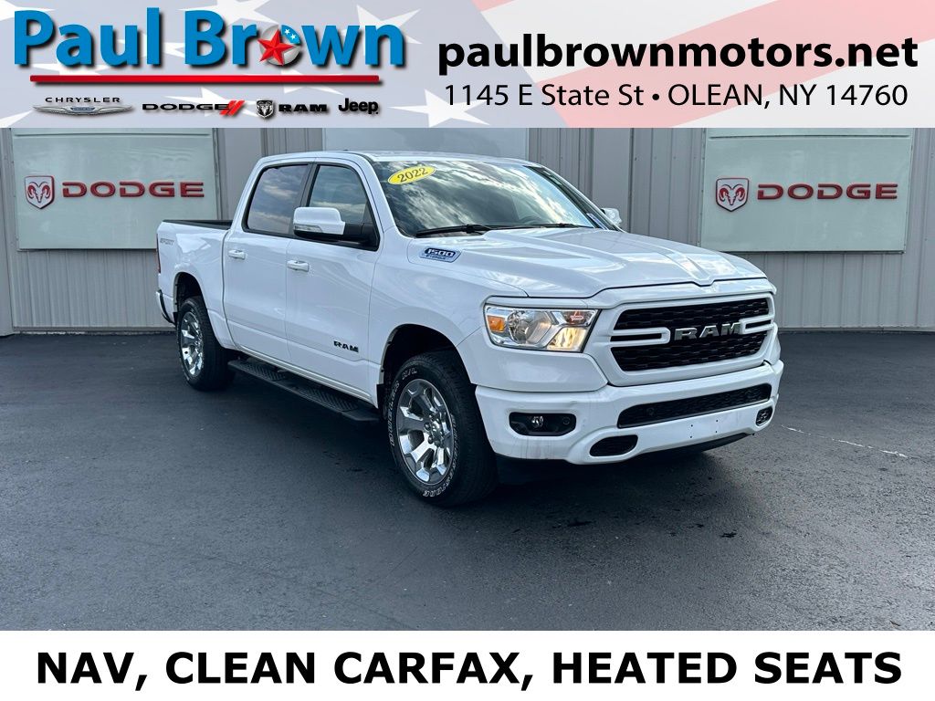 Bright White Clearcoat 2022 RAM 1500 Big Horn Crew Cab 4WD Pickup Truck Four-Wheel Drive 8-Speed Automatic