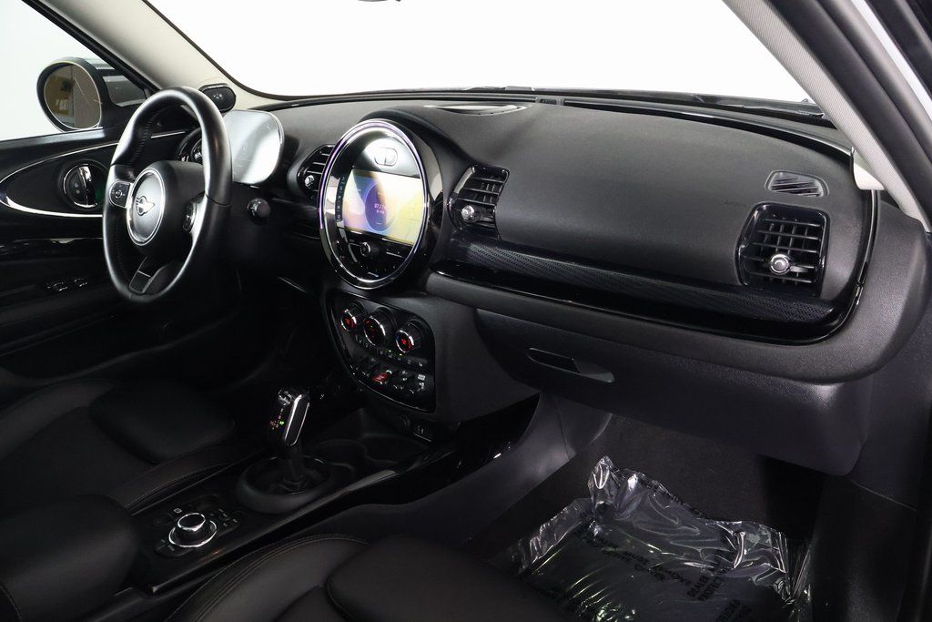 Thumbnail: 2022 MINI Cooper Clubman - 9
