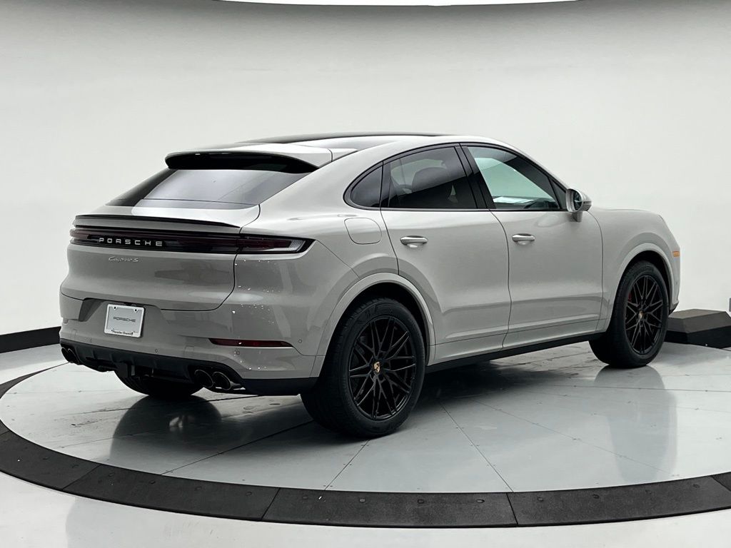 Thumbnail: 2026 Porsche  - 7