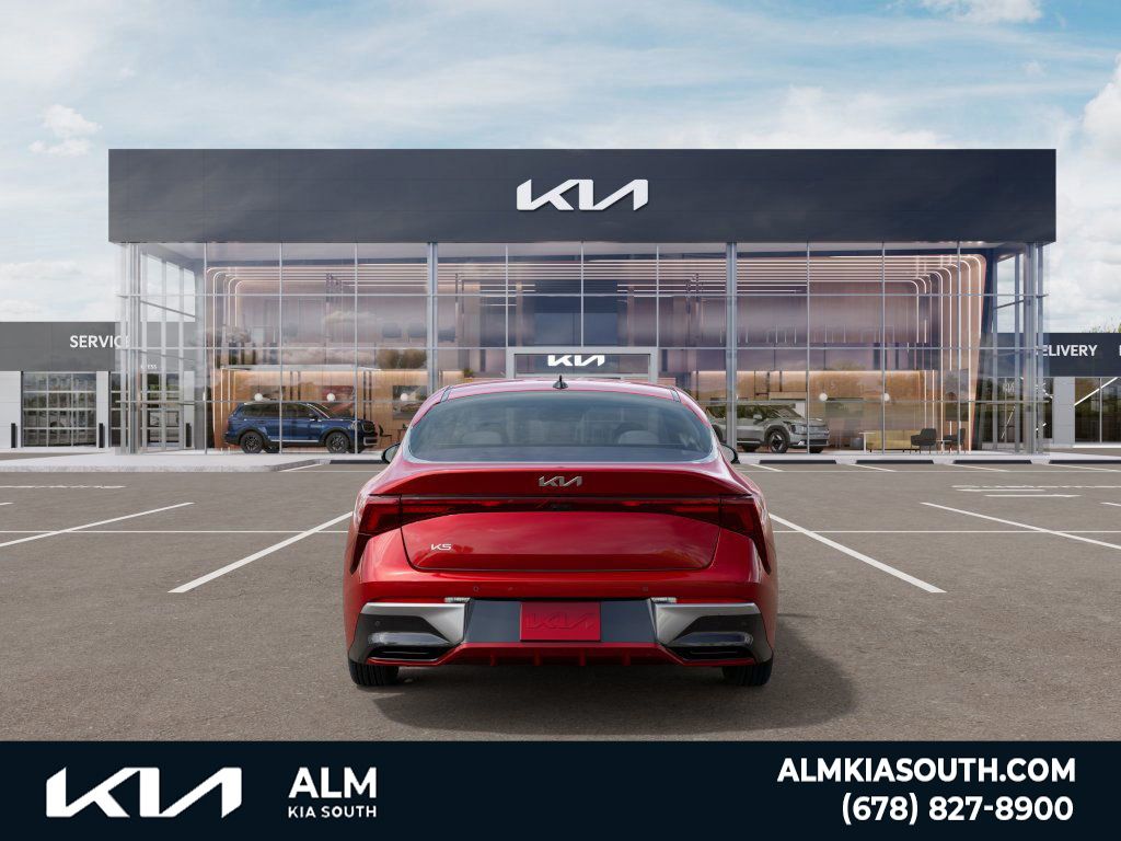 2025 Kia K5 LXS photo 4