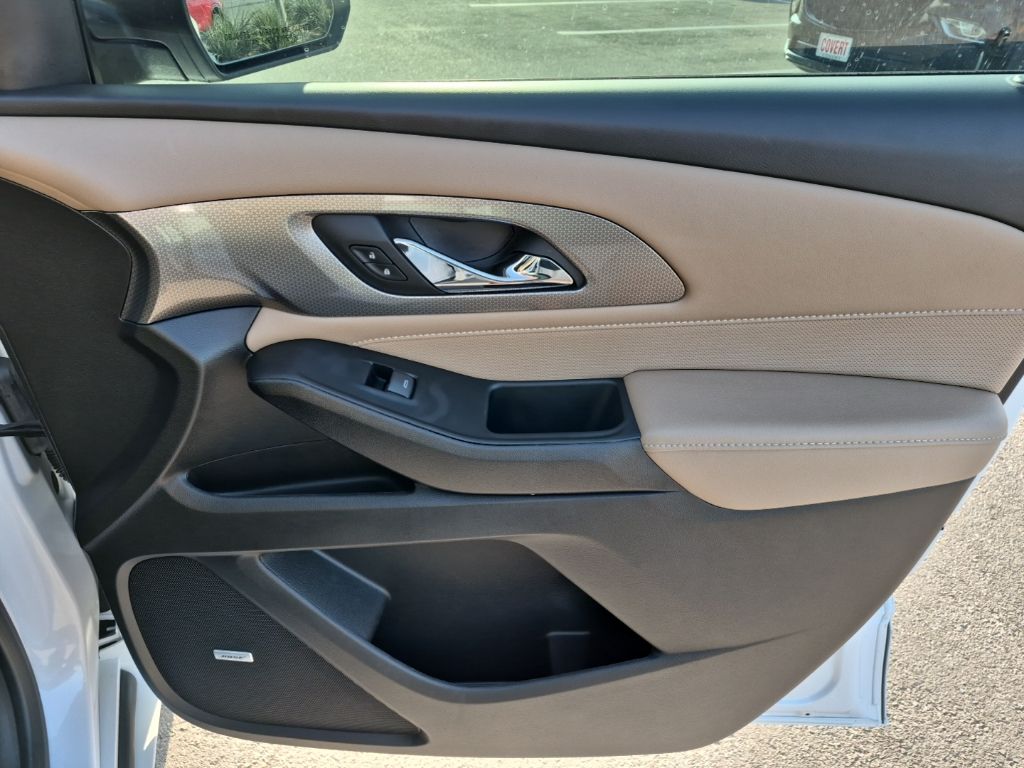 Used Car 2023 Chevrolet Traverse  Premier For Sale Under $40,000 In Austin, Texas