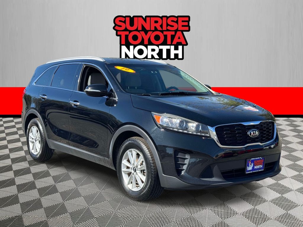 2019 Kia Sorento LX