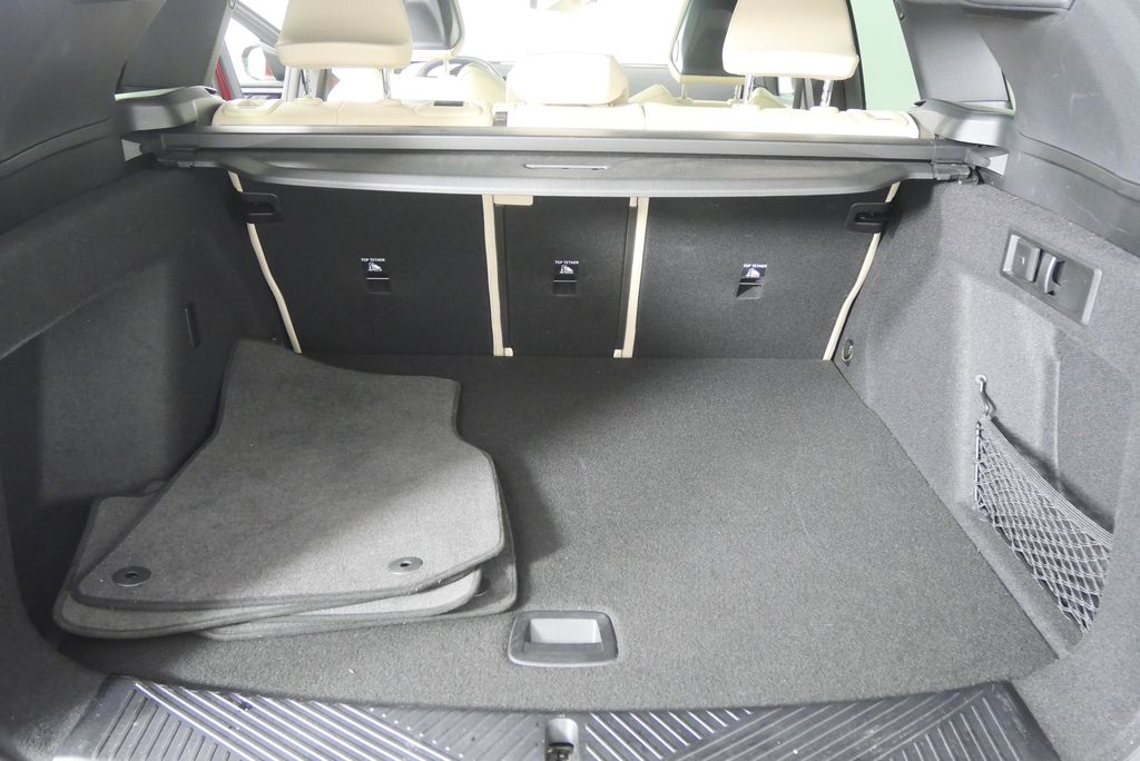 Thumbnail: 2025 BMW X3 - 16