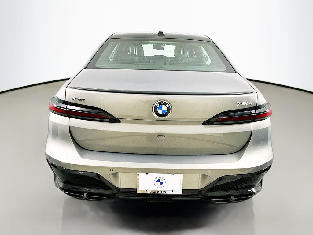 Thumbnail: 2025 BMW 7 Series - 6