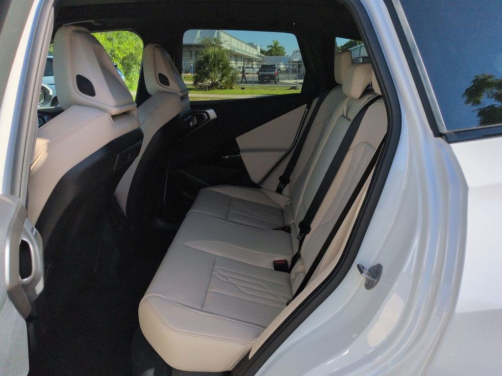 New 2026 White BMW 30 xDrive image 14