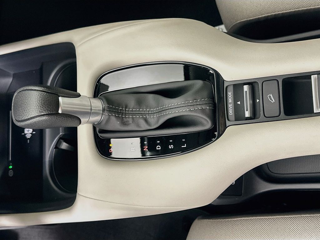 Thumbnail: 2027 Honda HR-V - 14