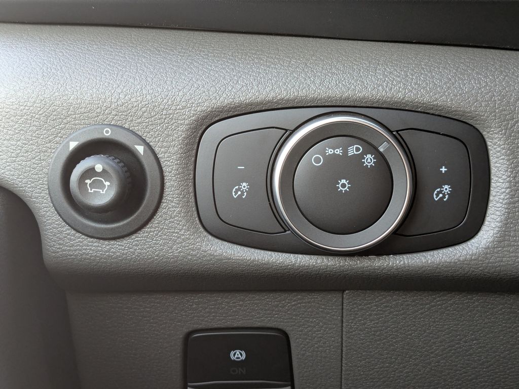 2025 Ford Transit 250