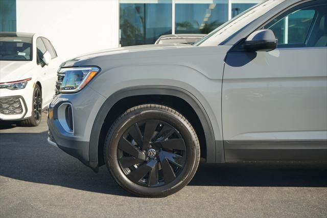 Thumbnail: 2026 Volkswagen Atlas - 2