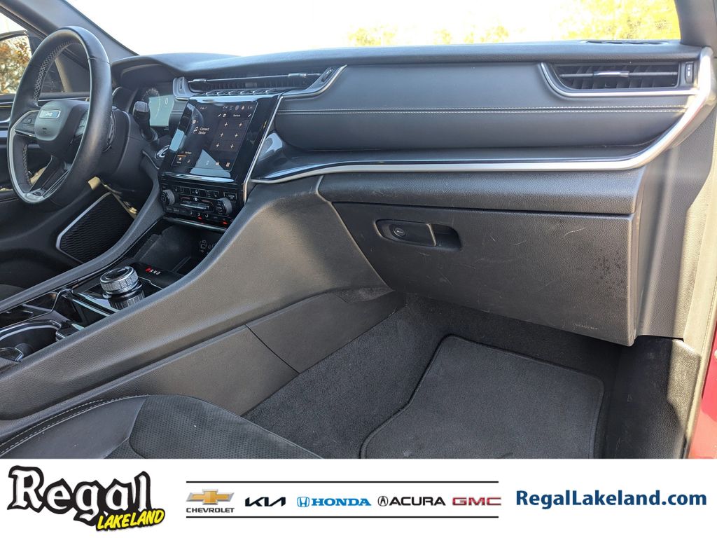 used 2022 Jeep Grand Cherokee car, priced at $27,692