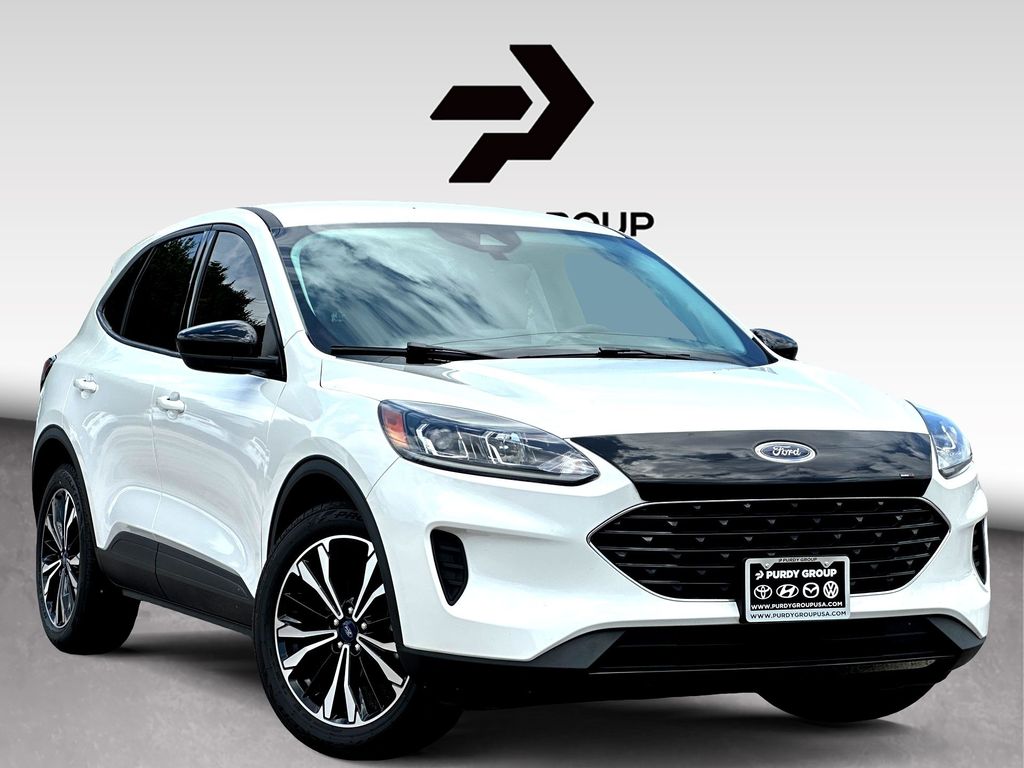 White Metallic 2022 Ford Escape SUV / Crossover Front-Wheel Drive 8-Speed Automatic