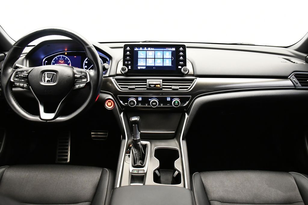 Thumbnail: 2018 Honda Accord - 17