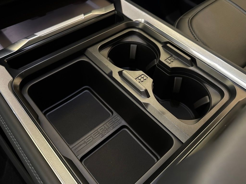 New 2026 Black Ford Platinum image 11