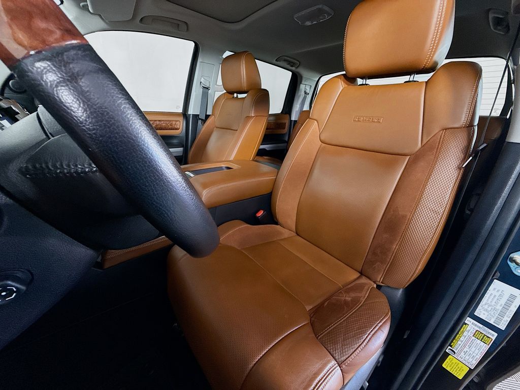 Thumbnail: 2020 Toyota Tundra - 21