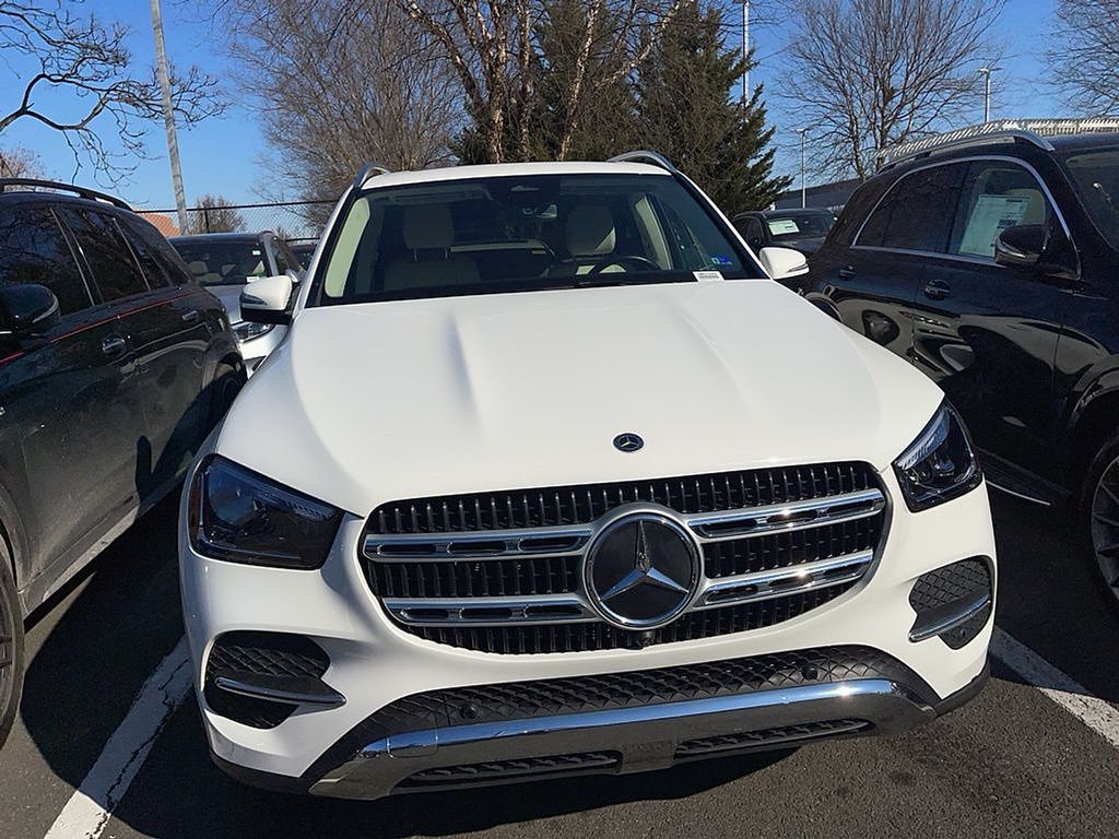 Thumbnail: 2025 Mercedes-Benz GLE - 2